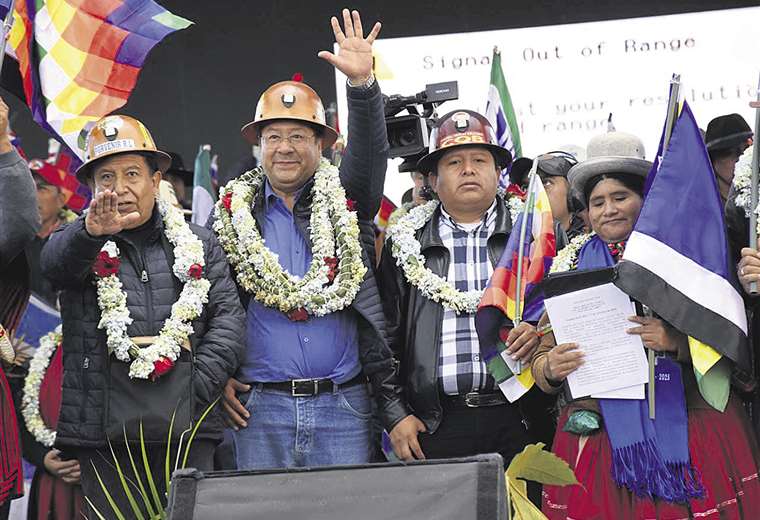 El Pacto de Unidad desconoce a Evo Morales y muestra su fuerza política