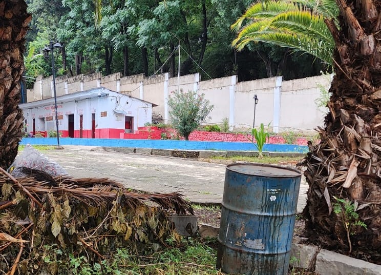 Diputado denuncia cierre de piscina en Tarija por falta de mantenimiento